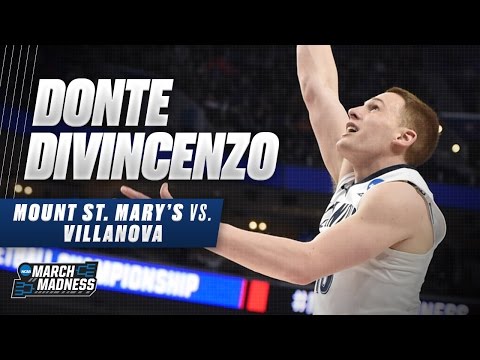 Donte DiVincenzo's double-double powers Villanova
