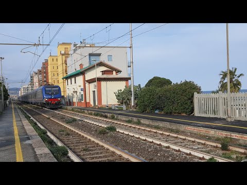 RV 3131 Torino - Ventimiglia in transito a Borghetto Santo Spirito