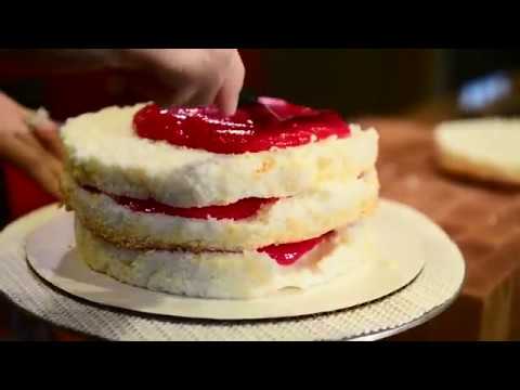 download lagu mp3 mp4 Angel Food Cake With Whipped Cream, download lagu Angel Food Cake With Whipped Cream gratis, unduh video klip Angel Food Cake With Whipped Cream