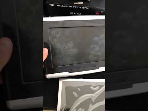 Comment supprimer / remplacer le moniteur d'appuie-tête LCD du moniteur de divertissement arrière Mercedes Benz