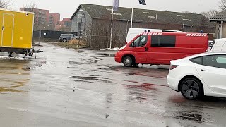 Peugeot Boxer cargo van | Image 4 - Autoline