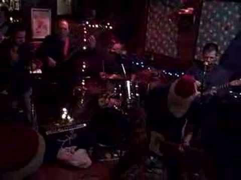 VD King @ Scotland Yard - This Christmas All You Need Is Lov