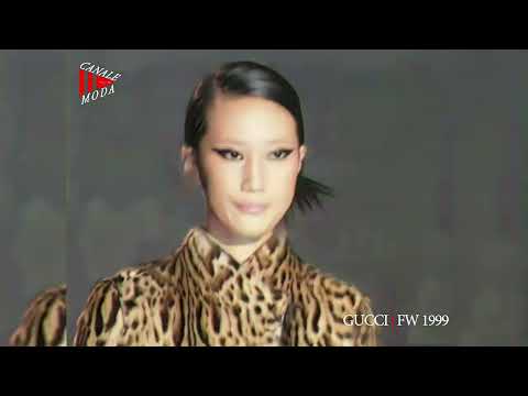 GUCCI Fall Winter 1999 Paris 4K - Canale Moda
