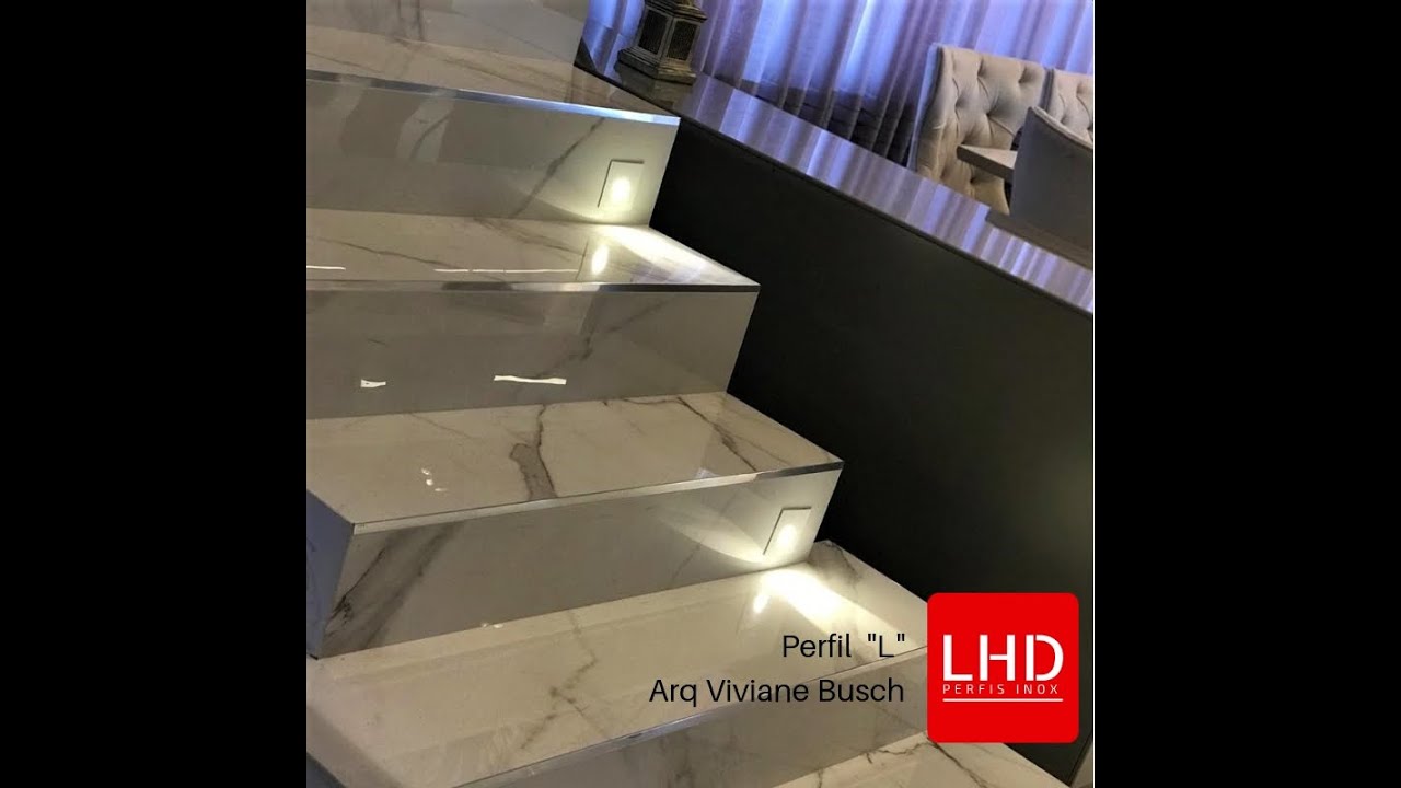 Watch Now Construa degraus fortes com perfil de acabamento inox no porcelanato. Construa degraus fortes com perfil de acabamento inox no porcelanato.