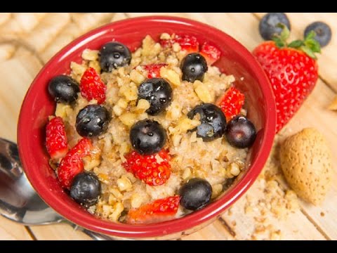Oatmeal With Berries And Nuts Download Youtube Mp3 and Mp4 - Online ...