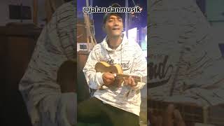 Download lagu Syahdu Banget!! Lirik Lagu Pengamen Jalanan Depan Sate Pak Banjir Nonongan Solo mp3