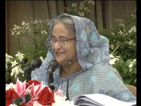 ফলাফলে জেন্ডার সমতার জন্য ছেলেদের ভালো করার পরামর্শ প্রধানমন্ত্রীর