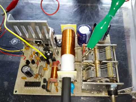 2...3Watt Mittelwellensender. Eine Vorstellung wie man ihn benutzt.