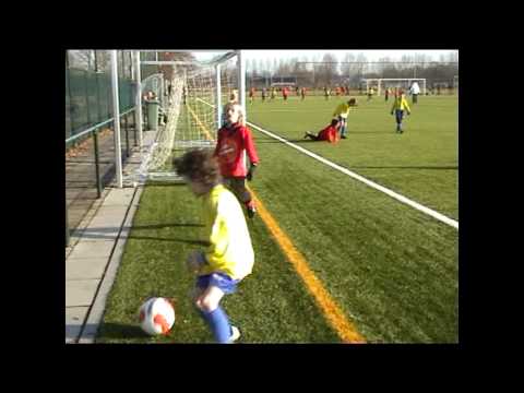 Roda'46 F3 - Hooglanderveen F3 uitslag 0-2