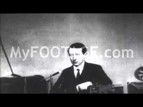 Guglielmo Marconi Demonstrates Wireless Telegraph