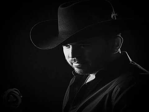 Grupo Codice - A Puro Pecho ft La Decima Banda (2017)