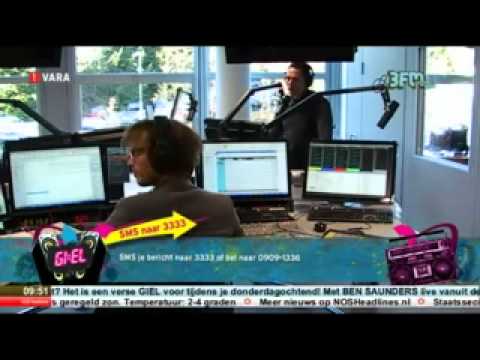 Tiesto & Giel Beelen playin Apster @3FM RADIO