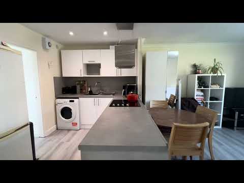 TO LET – SUTTON COURT, WOLVERHAMPTON – 1 BED SPACIOUS FLAT - £725 PCM