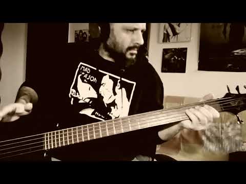 Korn - Right Now (bass cover)