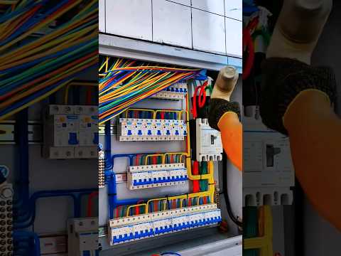 The whole process of wiring the large distribution box, a professional experienced electrician