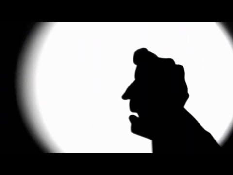 Talented Man Creates Mesmerising Hand Shadows