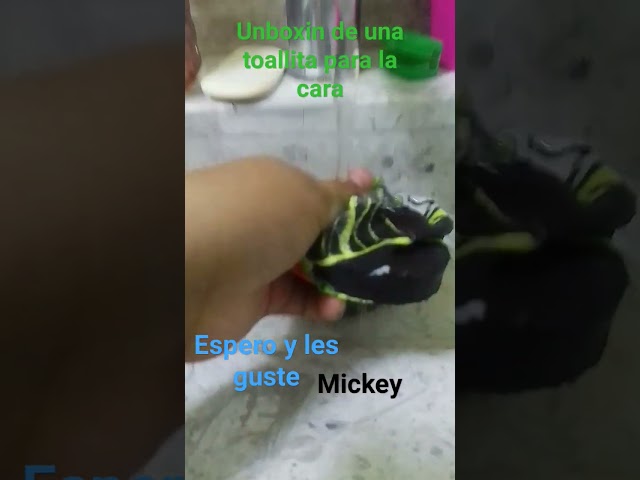 Vídeo relacionado con Jay Franco Disney Toalla Playa Mickey 10. 70 X 140 cm, 190940