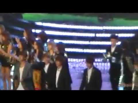 [Fancam] Dream Concert 2012 Closing - 2