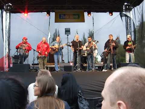 Děda Mládek illegal band - Čarodějnice ve Žlutých lázních 30.4.2013 část 2.