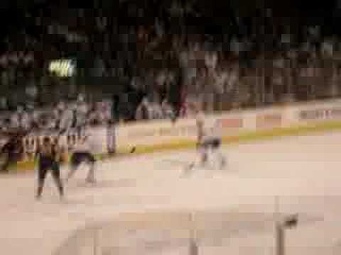 Final seconds of 3rd period, Sabres vs. Leafs, 10-15-07