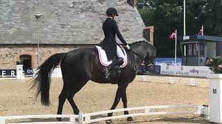 Alexander Helgstrand débute le Saint Georges