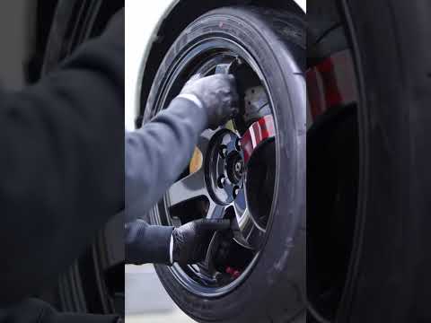 Satisfying video of VOLK TE37’s being mounted 🏁👀 #carcollection