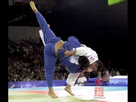 Shinohara vs Douillet ANALYSED !!! — 2000 Sydney Olympic Judo +100kg Final