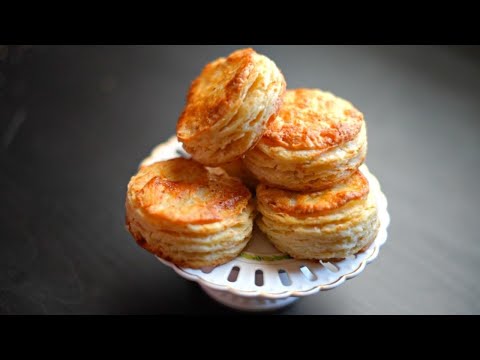 15 Minutes Quick Flaky Puff Pastry Dough| Less Butter Flaky Pastry Bites | Quick Puff Pastry Bites