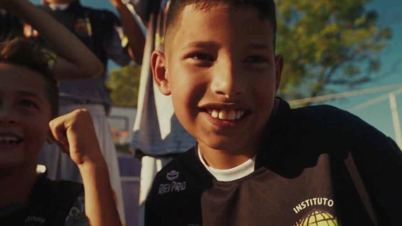 Miniature de la vidéo WORK A LOT MINI DOCUMENTARY du film Work A Lot