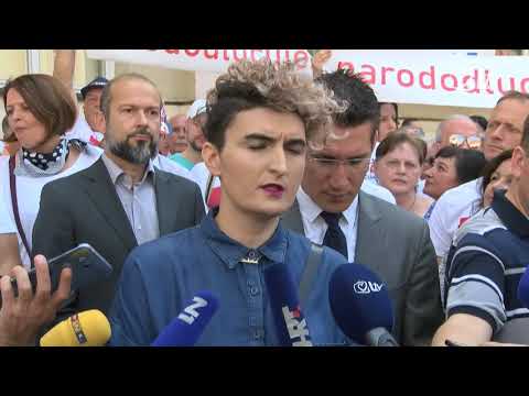 Izdvojeno - Građanska inicijativa 'Narod odlučuje' prikupila dovoljan broj potpisa