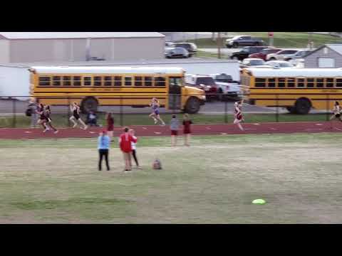 Rylee gets 2nd in 400M in Neosho