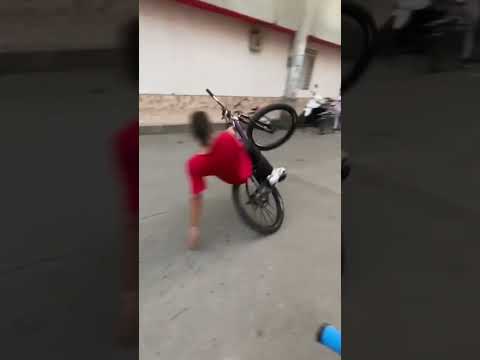 brazil🇧🇷💚 #bike #bikelife #shortvideo #wheelie #swerving #shots #shortsfeed #subscribe #shortsvir