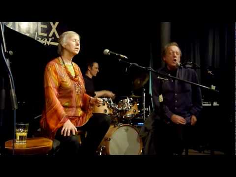 Maggie Nicols, Dave Fowler, Phil Minton @ Mopomoso Christmas Special 2009