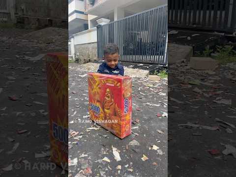 5000 Wala 🧨🧨🧨 #crackers #diwalifestival #fireworks #diwali #kids