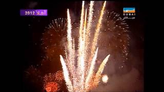 preview picture of video 'Dubai fireworks New Years. Новый год в Дубай. Фейерверк.'