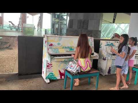 Bopianomagic spotted playing ‘Ocean of Hope’ in Singapore on a half functioning piano 😅
