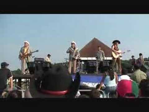 Tony Gomez con Malandrines