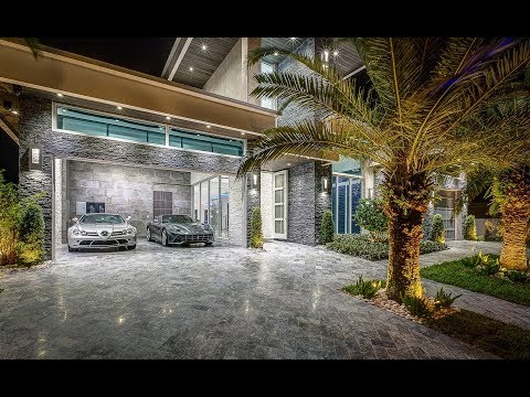 download lagu mp3 mp4 The Best House, download lagu The Best House gratis, unduh video klip The Best House