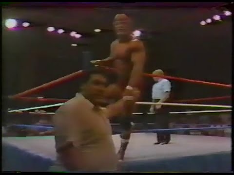 Paul Orndorff vs. AJ Petruzzi - 7/30/1985 - WWF - Andre The Giant Roddy Piper Bob Orton