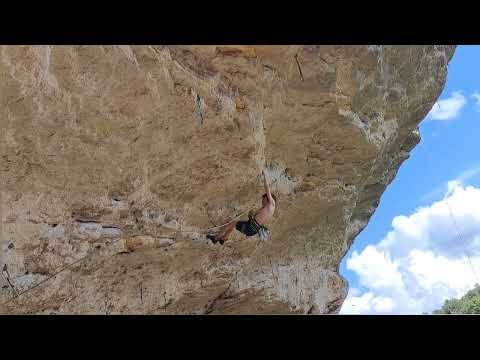 Nathan Musson,12ans, Black week-end 8b Buoux,