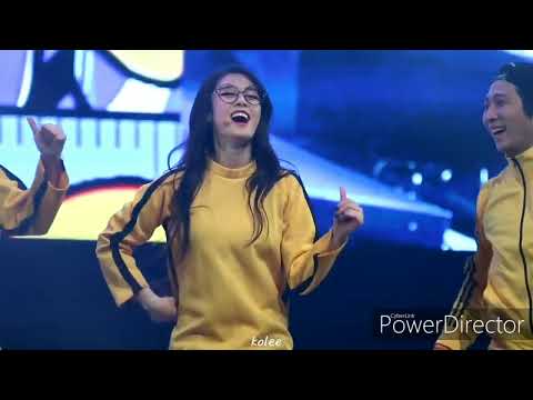 Jiyeon care her Eunjung unnie so much