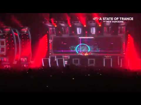 Nic Chagall vs. 3LAU, Paris  Simo vs. Shogun   Find Me And Escape This Moment (Dashup)