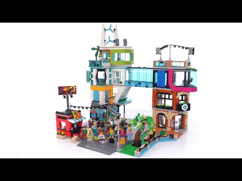 The largest LEGO City set ever: Downtown 60380 reviewed! 2000+ pieces, 14 minifigs, modular