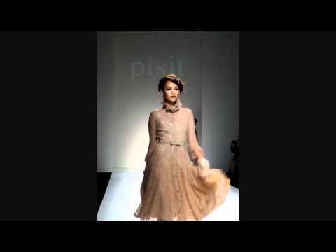 ELLE Fashion Week 2010 - PISIT PART 1