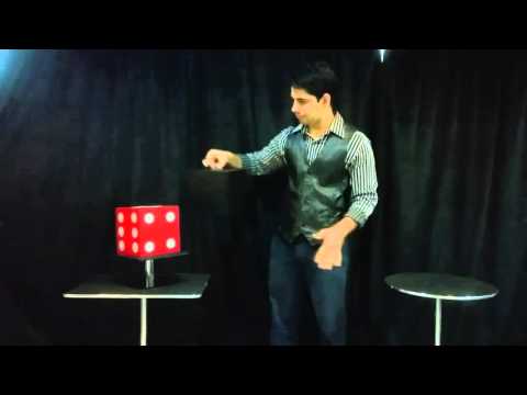 Split & Color Changing Jumbo Dice by Tora Magic Company - Available @ Hocus Pocus