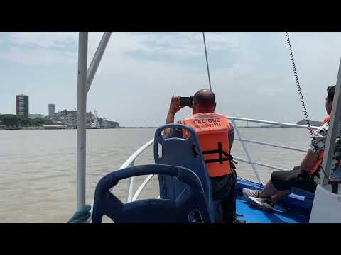 Guayaquil, Ecuador: Tour en bote por el Río Guayas y Malecón 2000