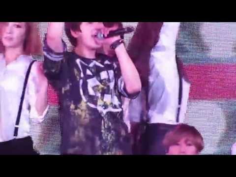 150301 SS6 in Macau - Shirt