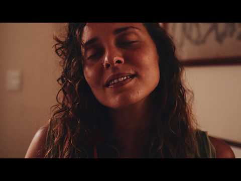 Clã Colibrís - Força Feminina e Mantra Madalena