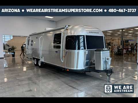 Used 2011 SILVER AIRSTREAM  image 1