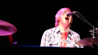 1/6 An Horse - Know This, We&#39;ve Noticed @ Place des Arts, Montreal, QC 1/18/10